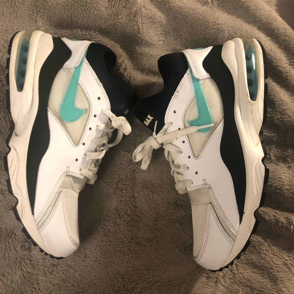 2/1 deal Nike air max 93 dusty cactus
